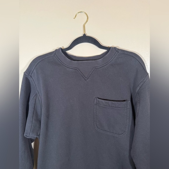 Men’s Duluth Souped Up Sweats Distressed Black Crewneck with Pocket size Medium - Picture 3 of 6